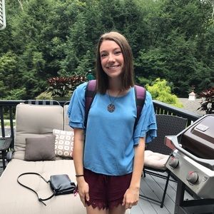 Meet your Posher, Nikki